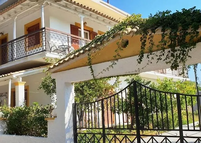Harry's Apartman Ájosz Jeórjosz