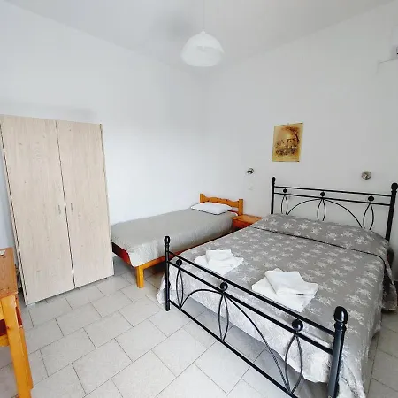 Harry's Appartement Ágios Geórgios